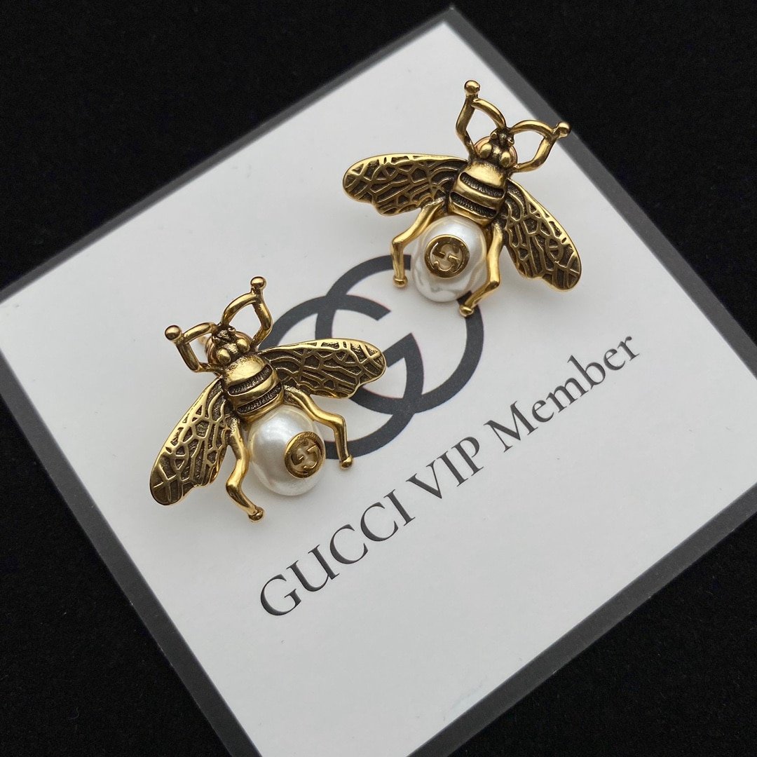 Gucci Gg Bee Pearl Gold Earrings