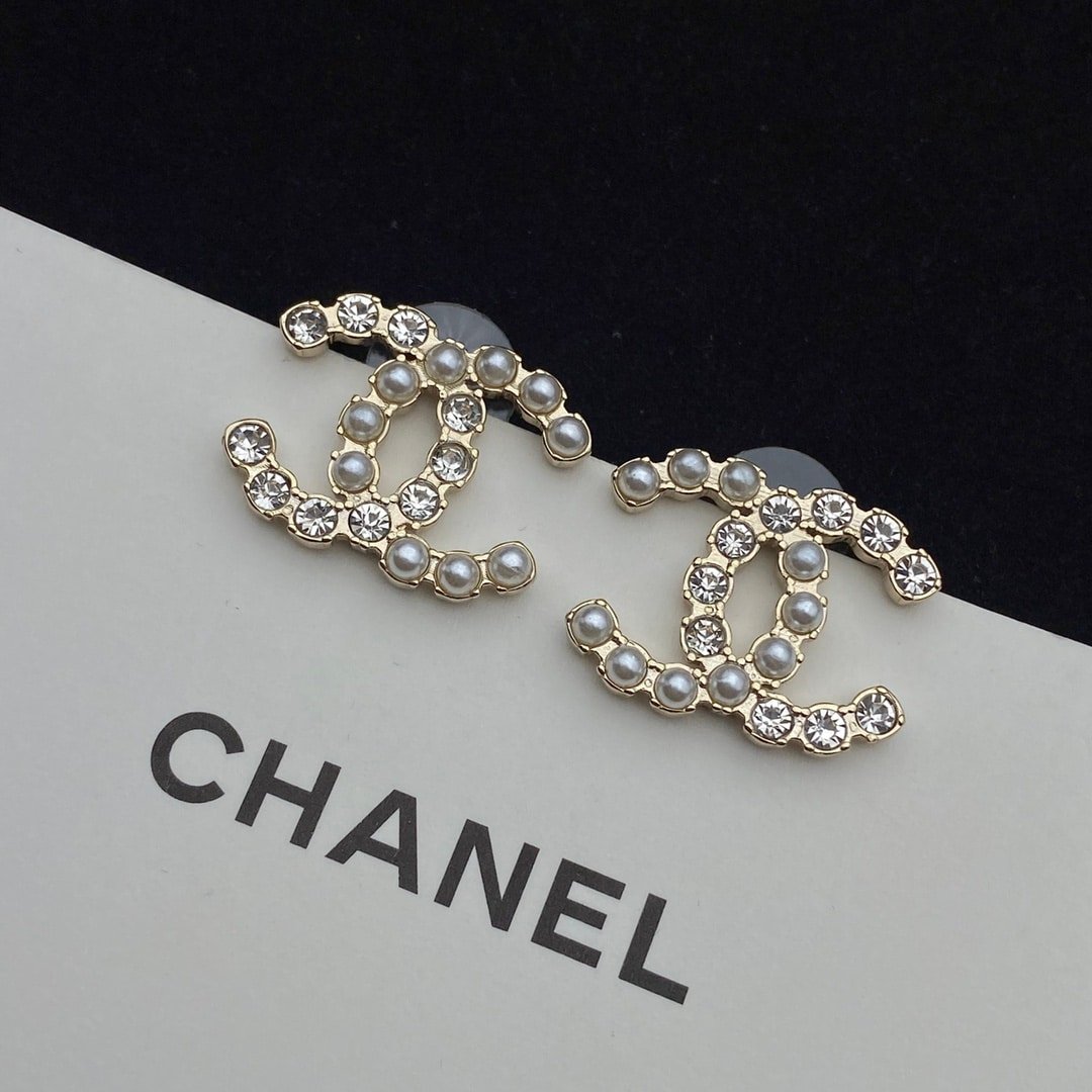 Chanel Cc Crystal Pearl Silver Earrings