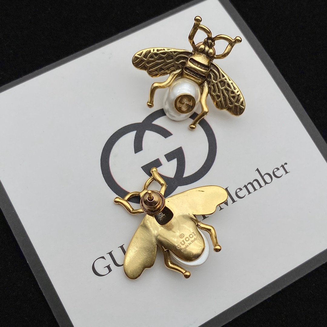 Gucci Gg Bee Pearl Gold Earrings