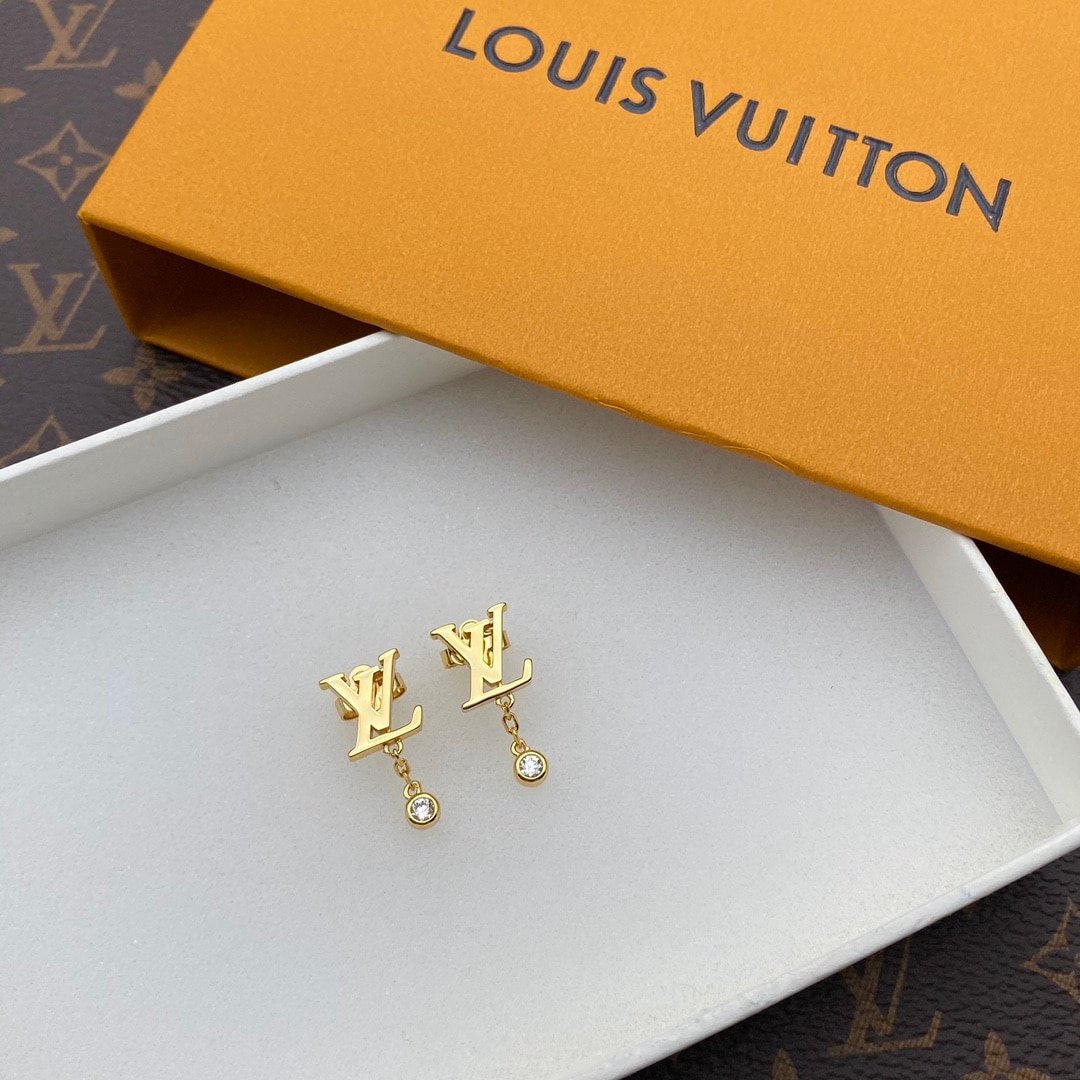Louis Vuitton Gold And Diamond Earrings Q96495