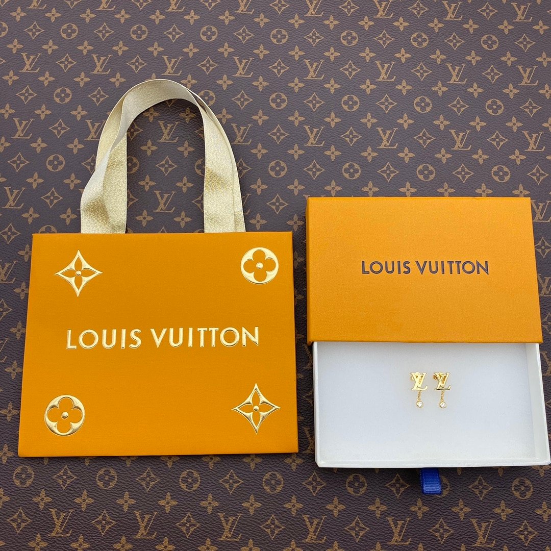 Louis Vuitton Gold And Diamond Earrings Q96495