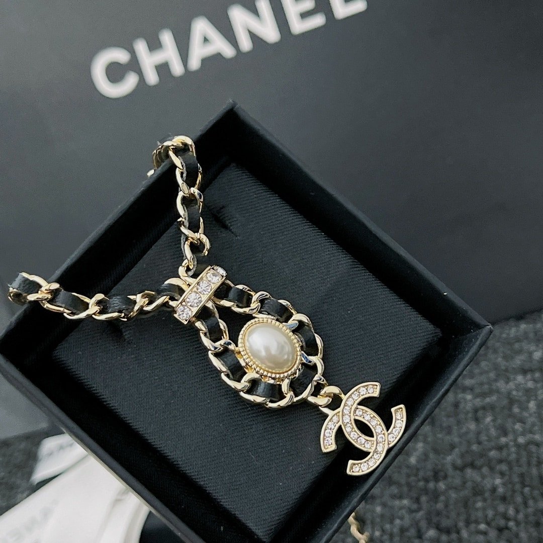 Chanel Cc Necklace