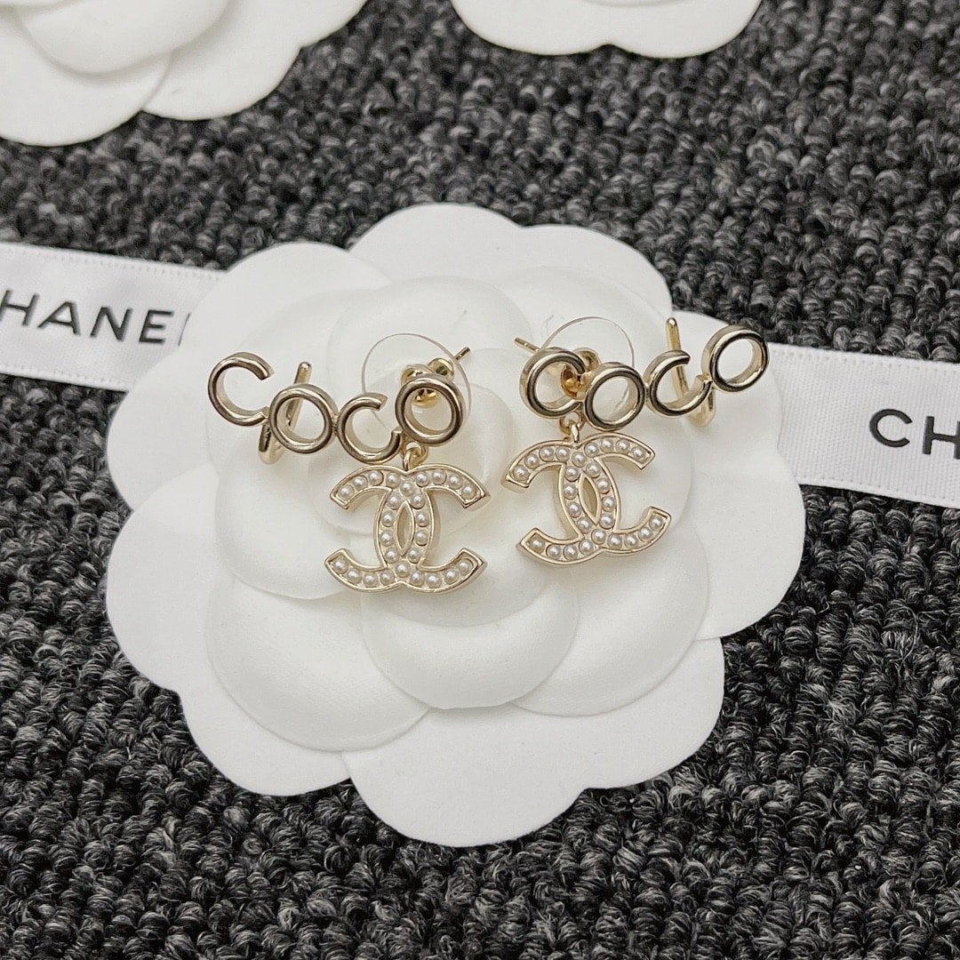 Chanel Metal Pearl Cc Coco Climber Clip On Earrings Gold