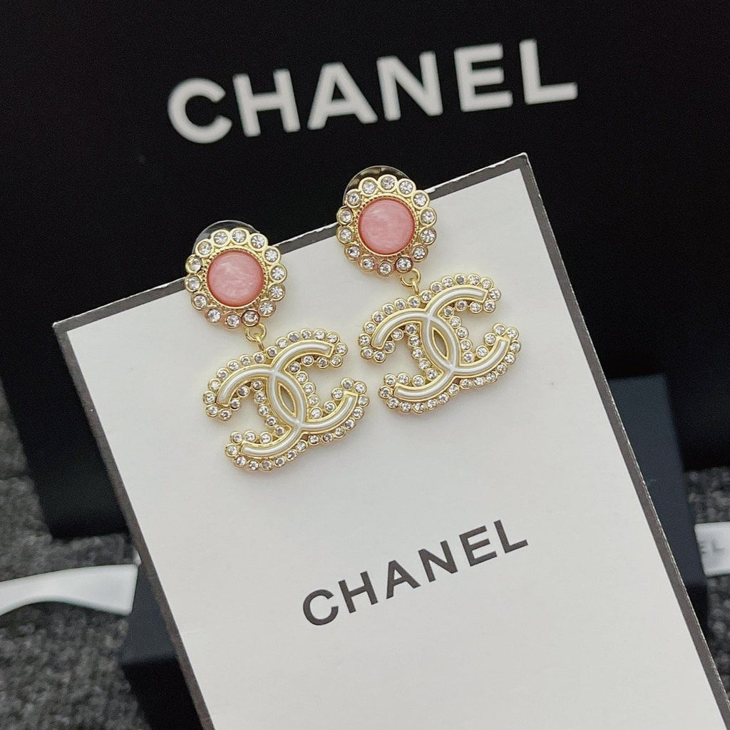 Chanel Metal And Strass Earrings Glass Pearl Gold