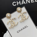 Chanel Earrings With White Pearls And Gold Metal