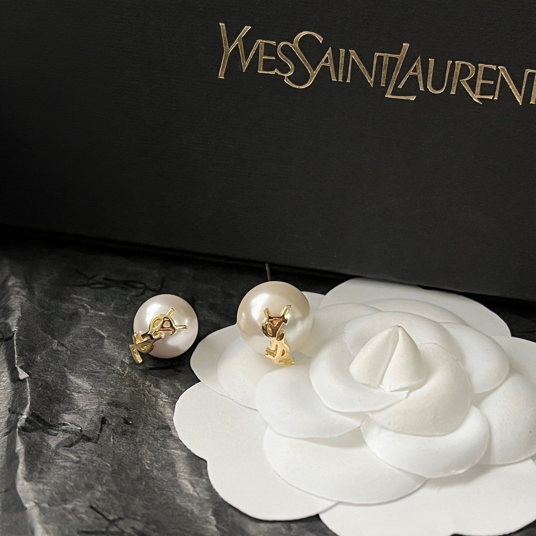 Saint Laurent Cassandre Pearl Earrings in Metal
