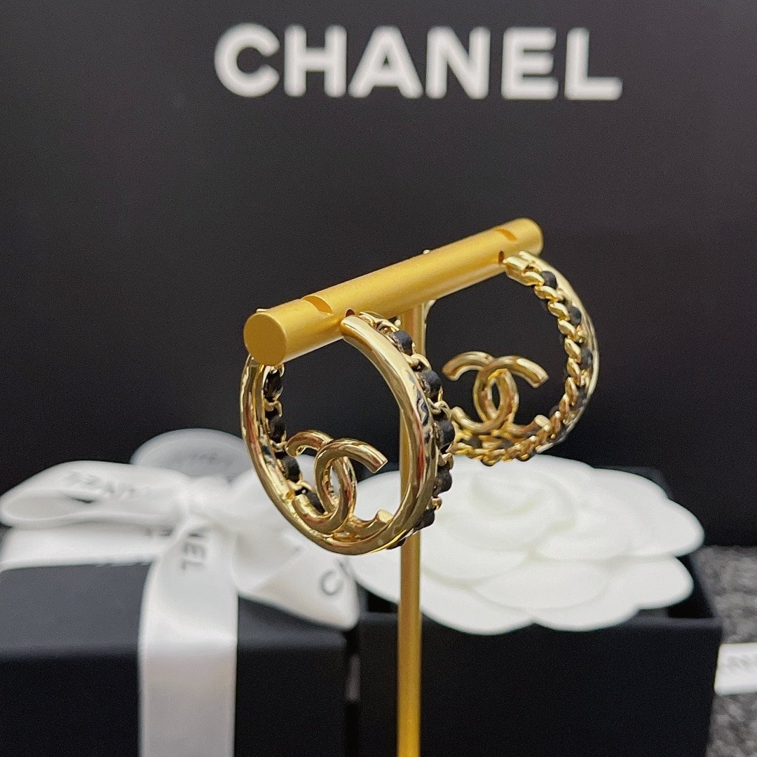 Chanel Gold Toned Metal With Cc Logo Earrings