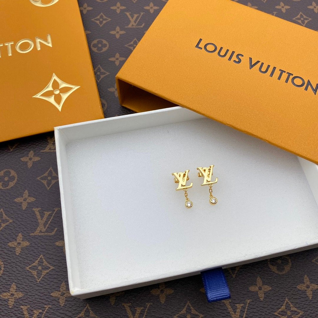 Louis Vuitton Gold And Diamond Earrings Q96495