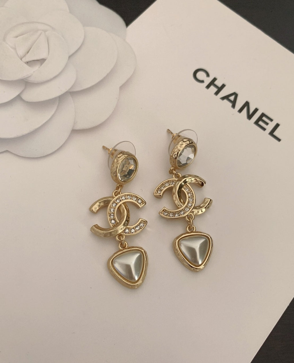 Chanel Cc Gold Earrings