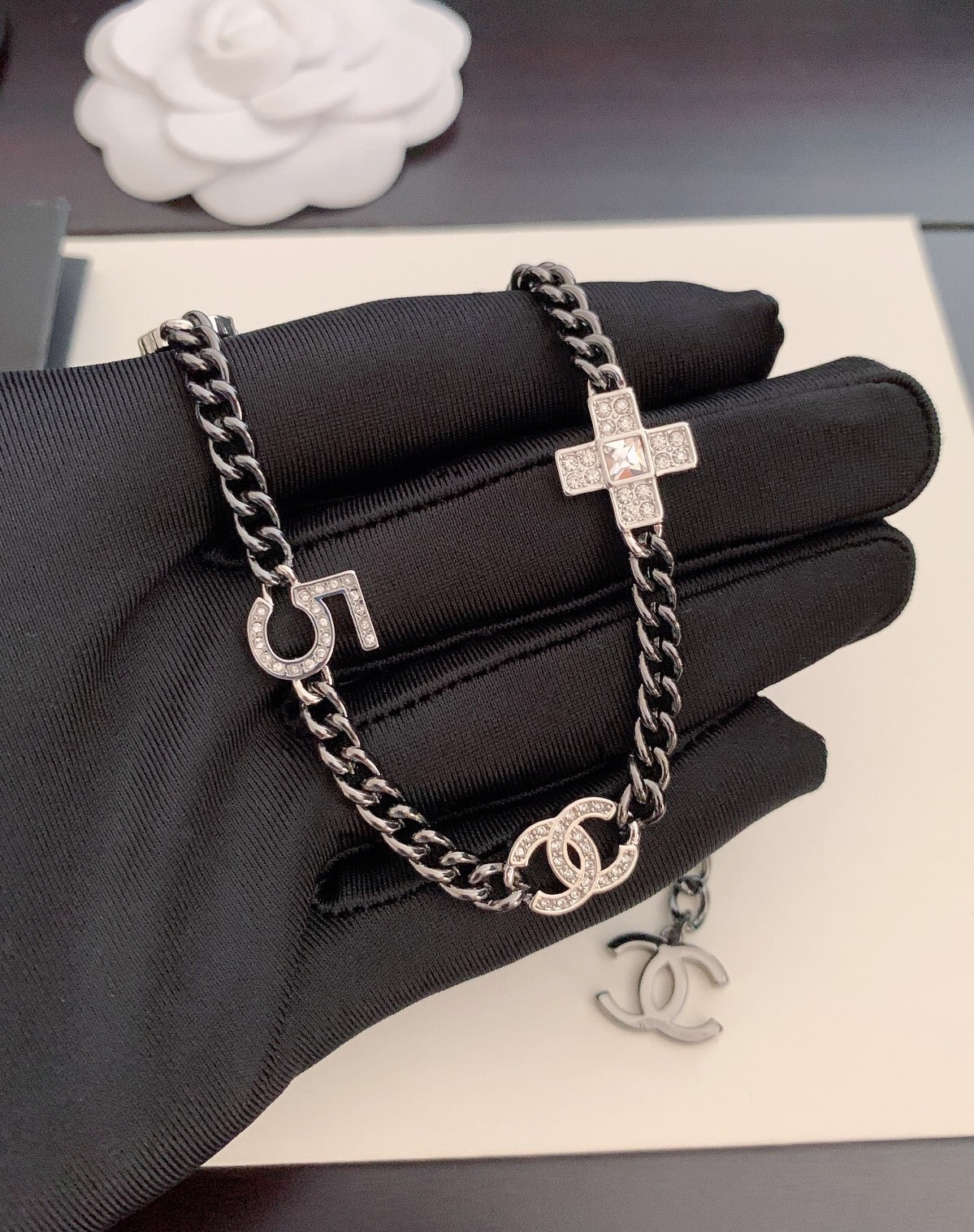 Chanel Ruthenium Crystal Chain Cc Lucky Charms Choker Silver Necklace