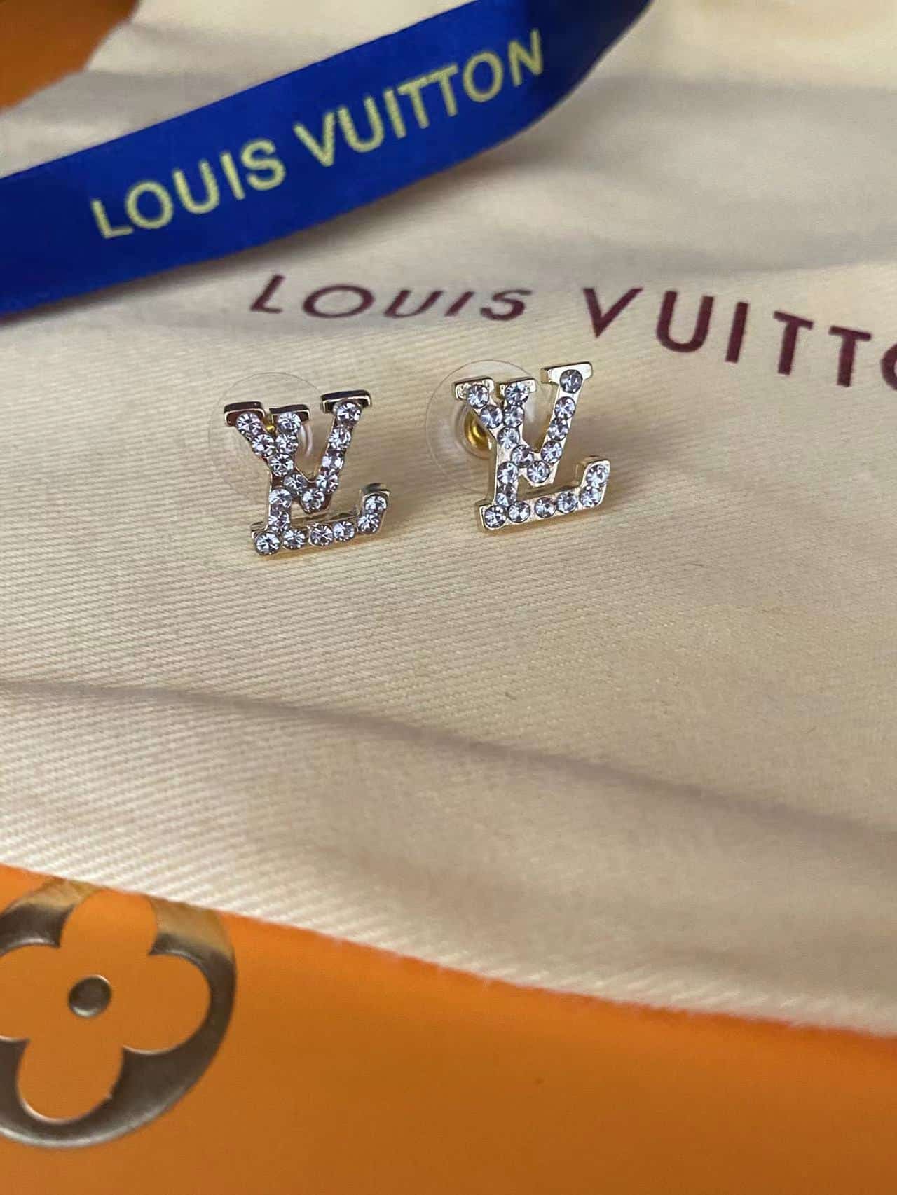 Louis Vuitton Logo Dinamond Earrings