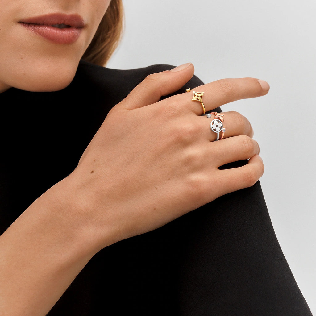 Louis Vuitton Rings Idylle Blossom Paved Ring, 3 Golds And Diamonds