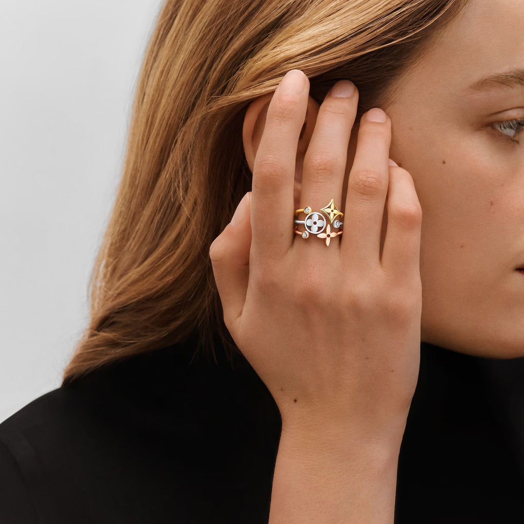 Louis Vuitton Rings Idylle Blossom Paved Ring, 3 Golds And Diamonds