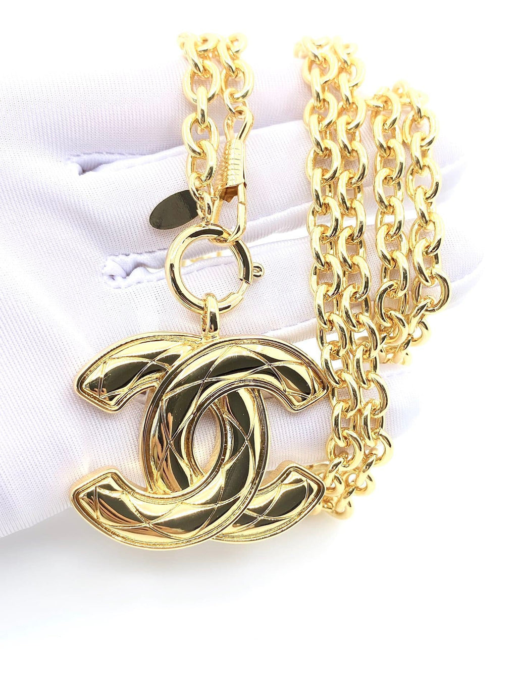 Chanel Cc Gold Necklace