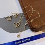 Louis Vuitton Fall In Love Necklace Gold M00465