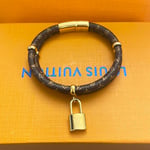 Louis Vuitton Keep It Twice Bracelet M8109E