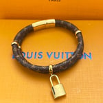 Louis Vuitton Keep It Twice Bracelet M8109E