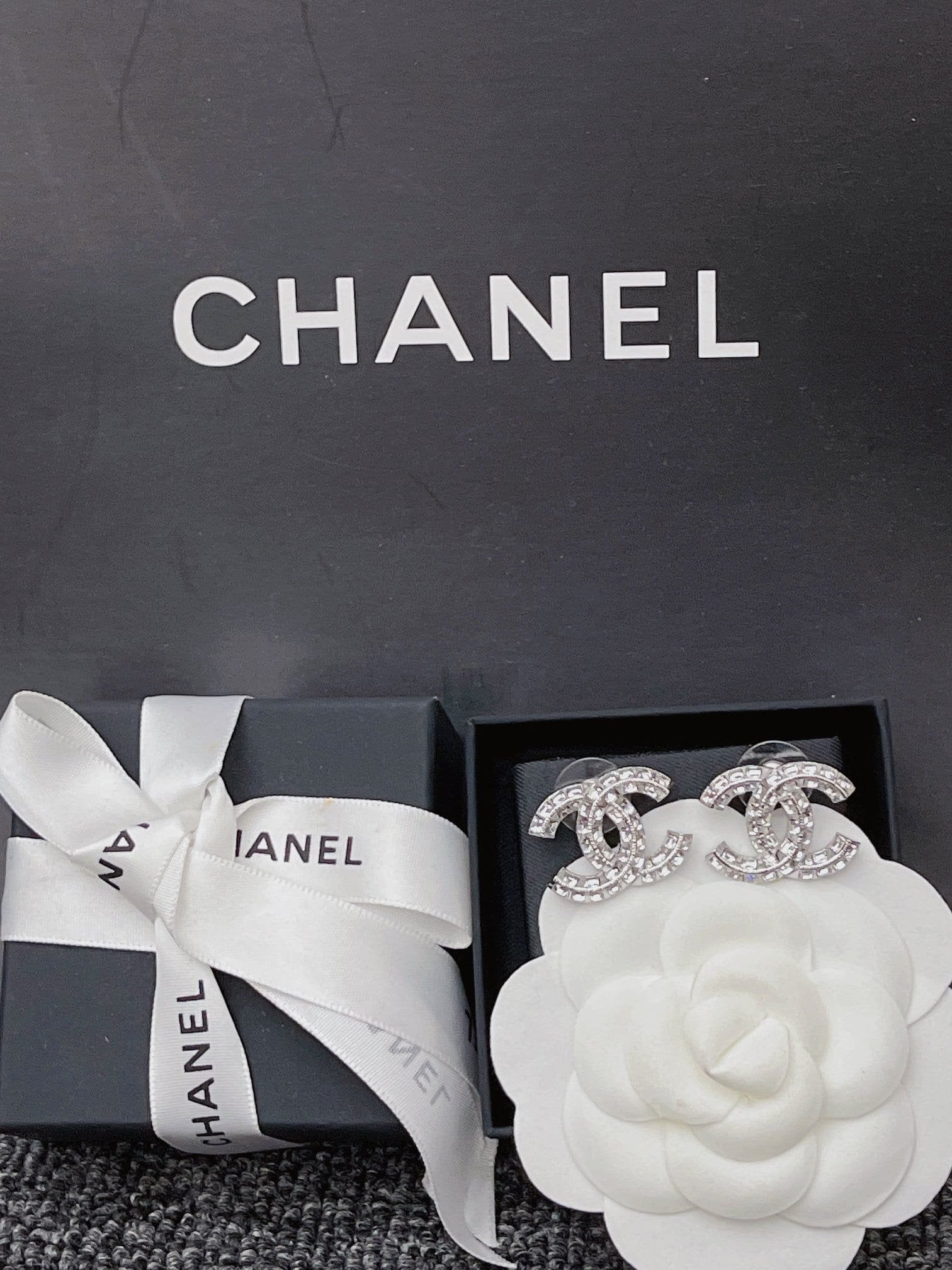 Chanel Cc Earrings
