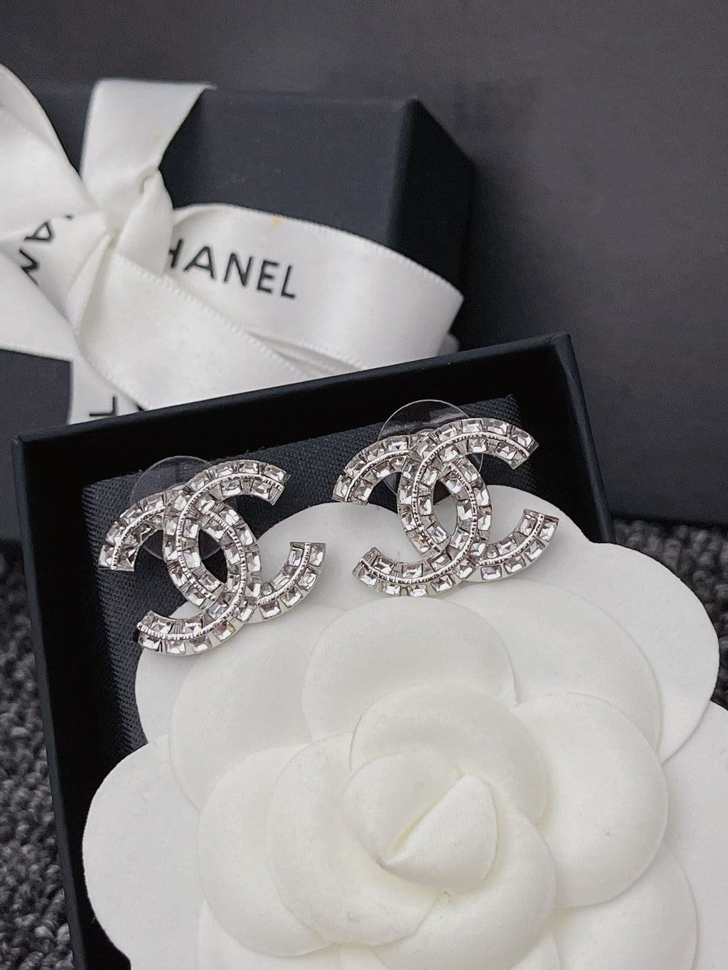 Chanel Cc Earrings