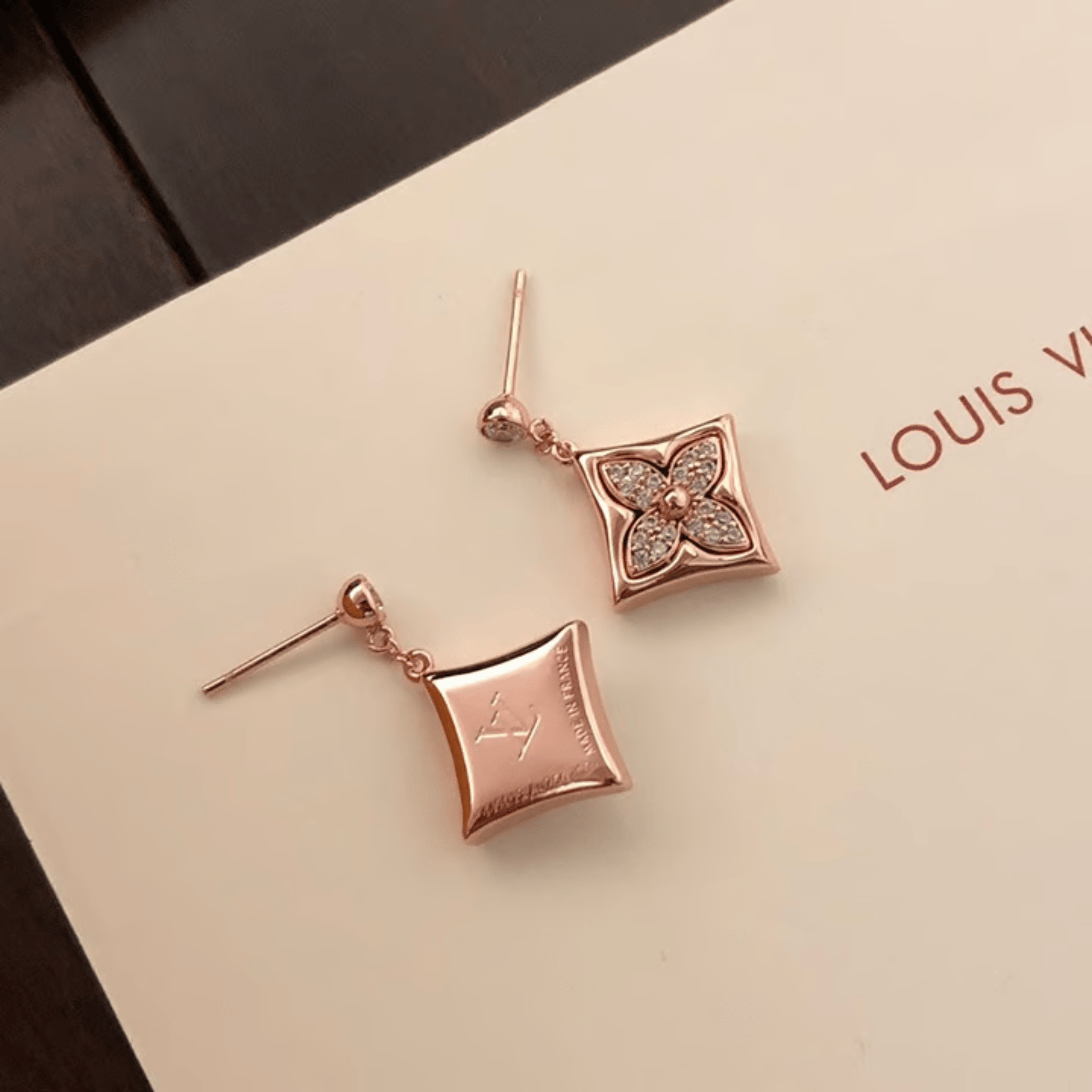Louis Vuitton Color Blossom Star Earrings Pink Gold Q96809