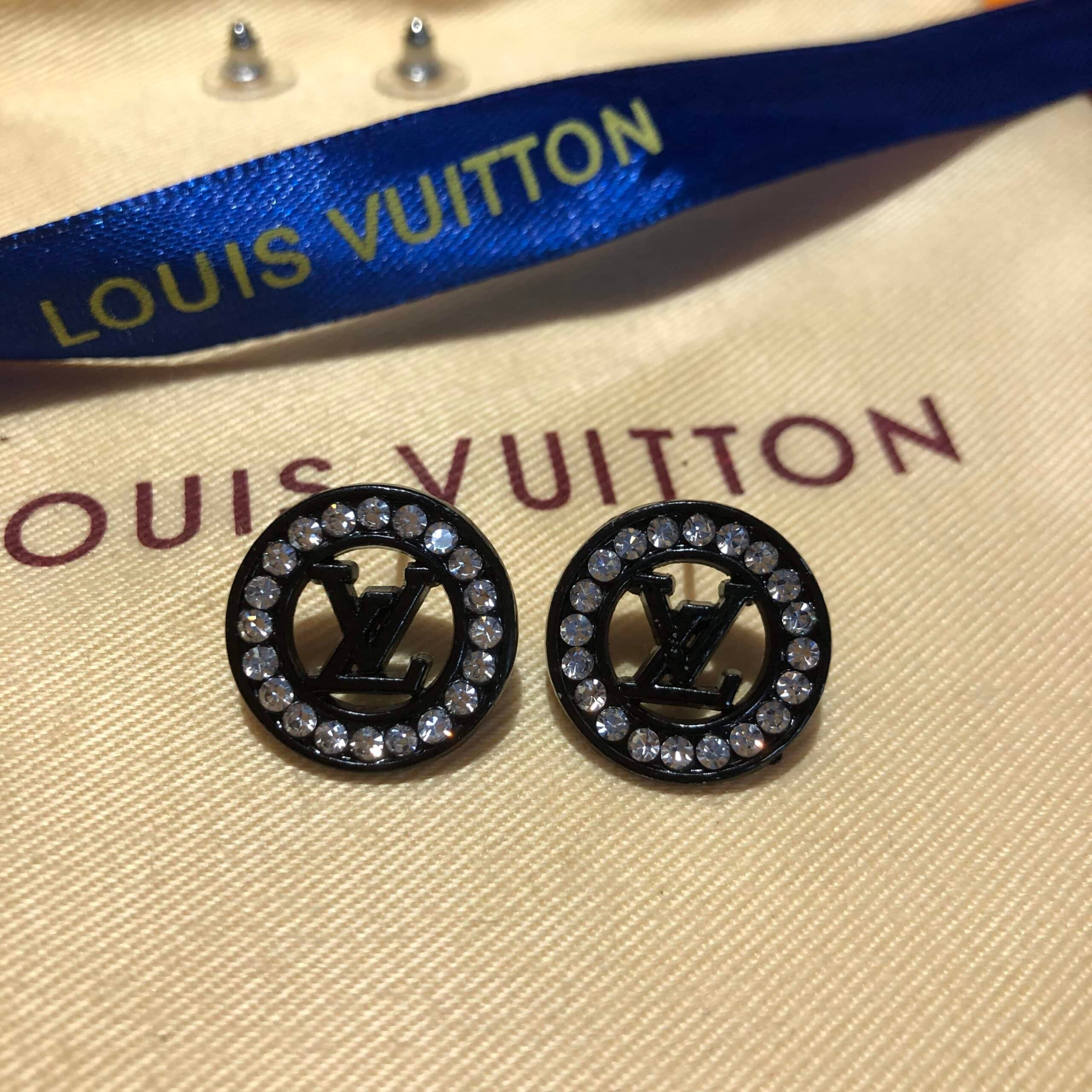 Louis Vuitton Dinamond Earrings