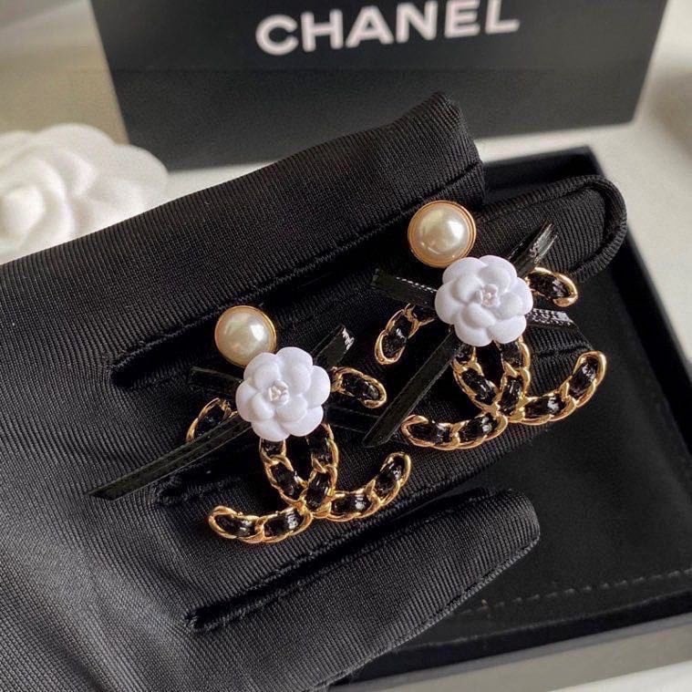 Chanel Cc Black Earrings