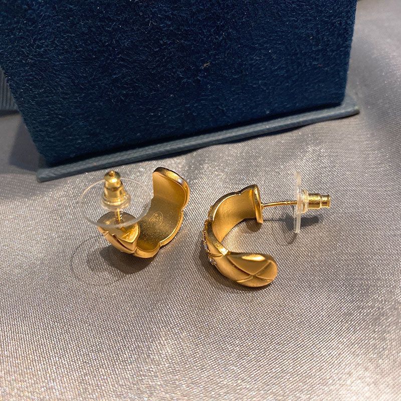 Chanel Coco Golden Earrings