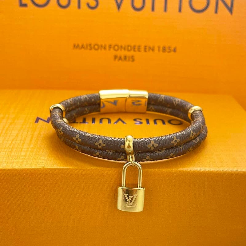 Louis Vuitton Keep It Twice Bracelet M8109E