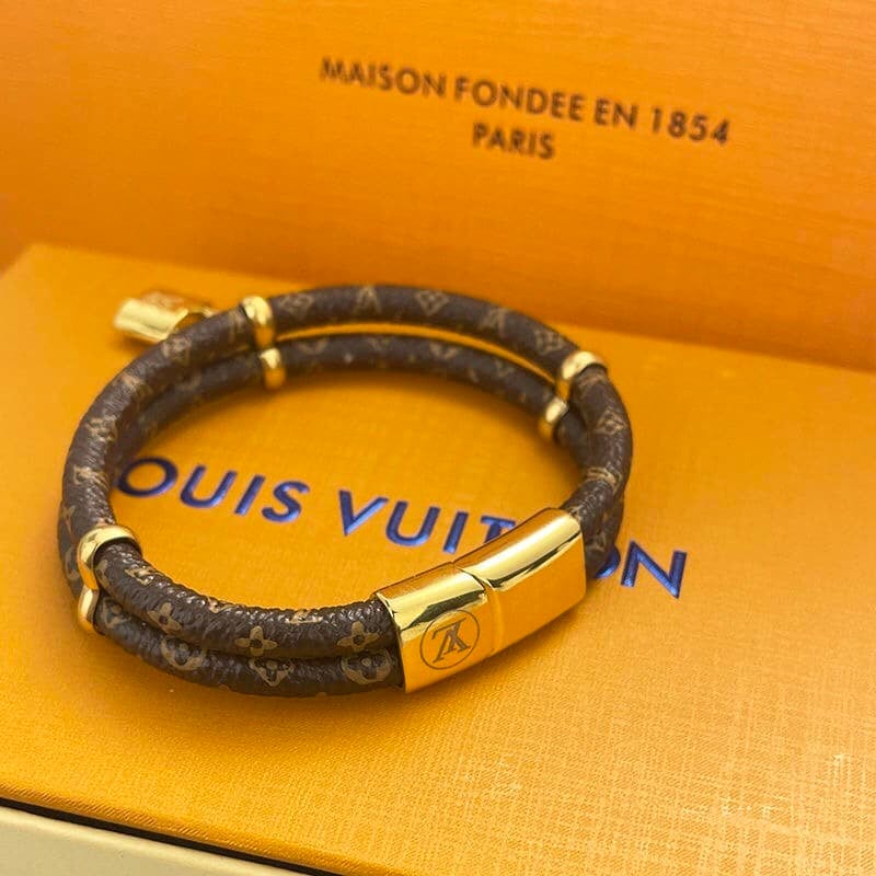 Louis Vuitton Keep It Twice Bracelet M8109E