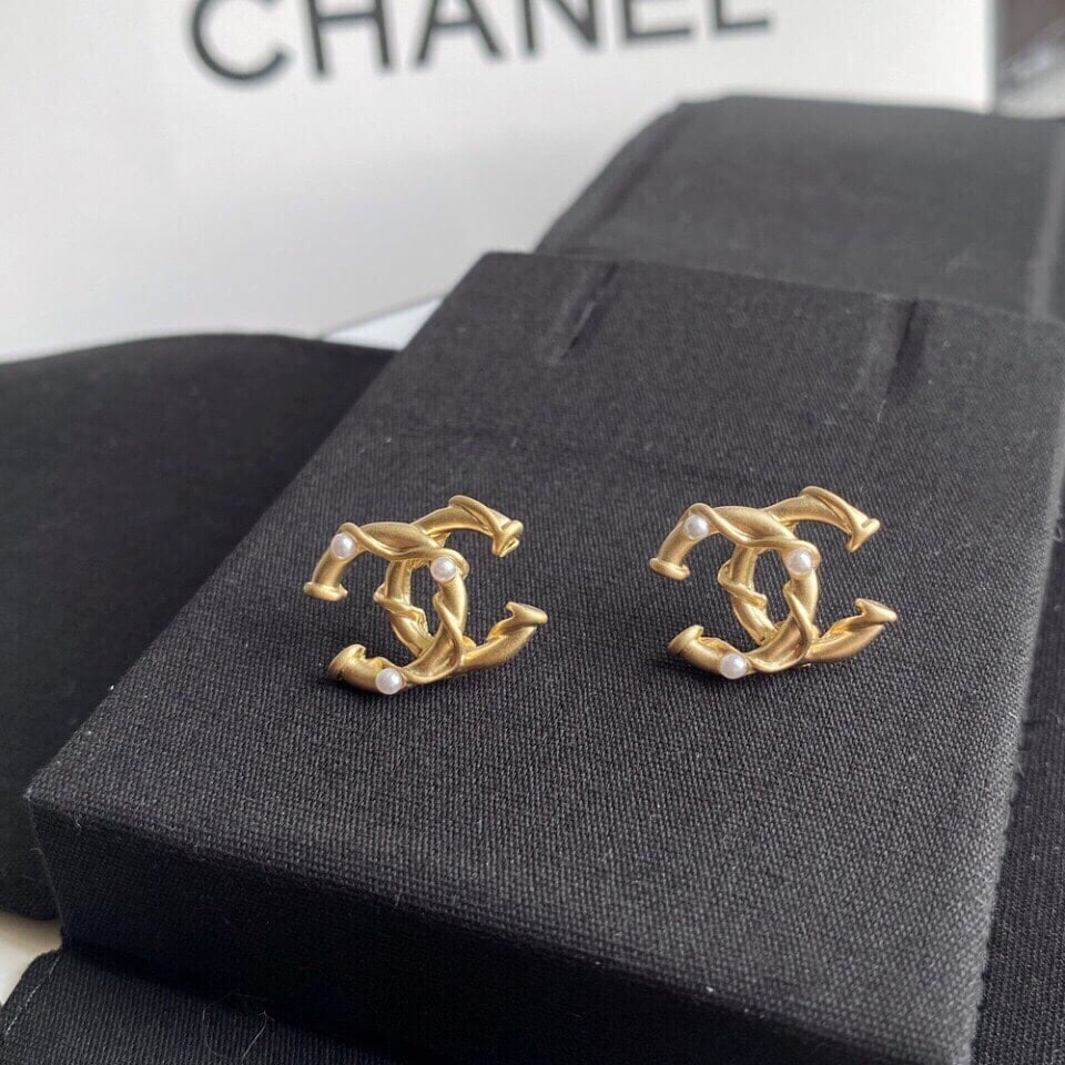 Chanel Cc Gold Earrings